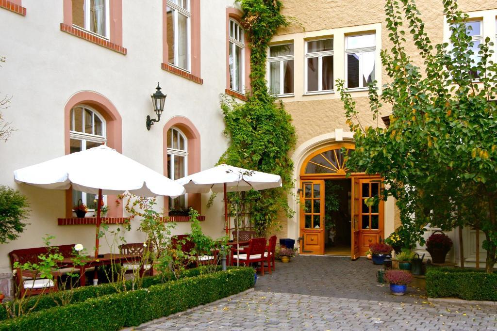 Hotel Graf Von Mansfeld Лютерштадт-Айслебен Екстер'єр фото