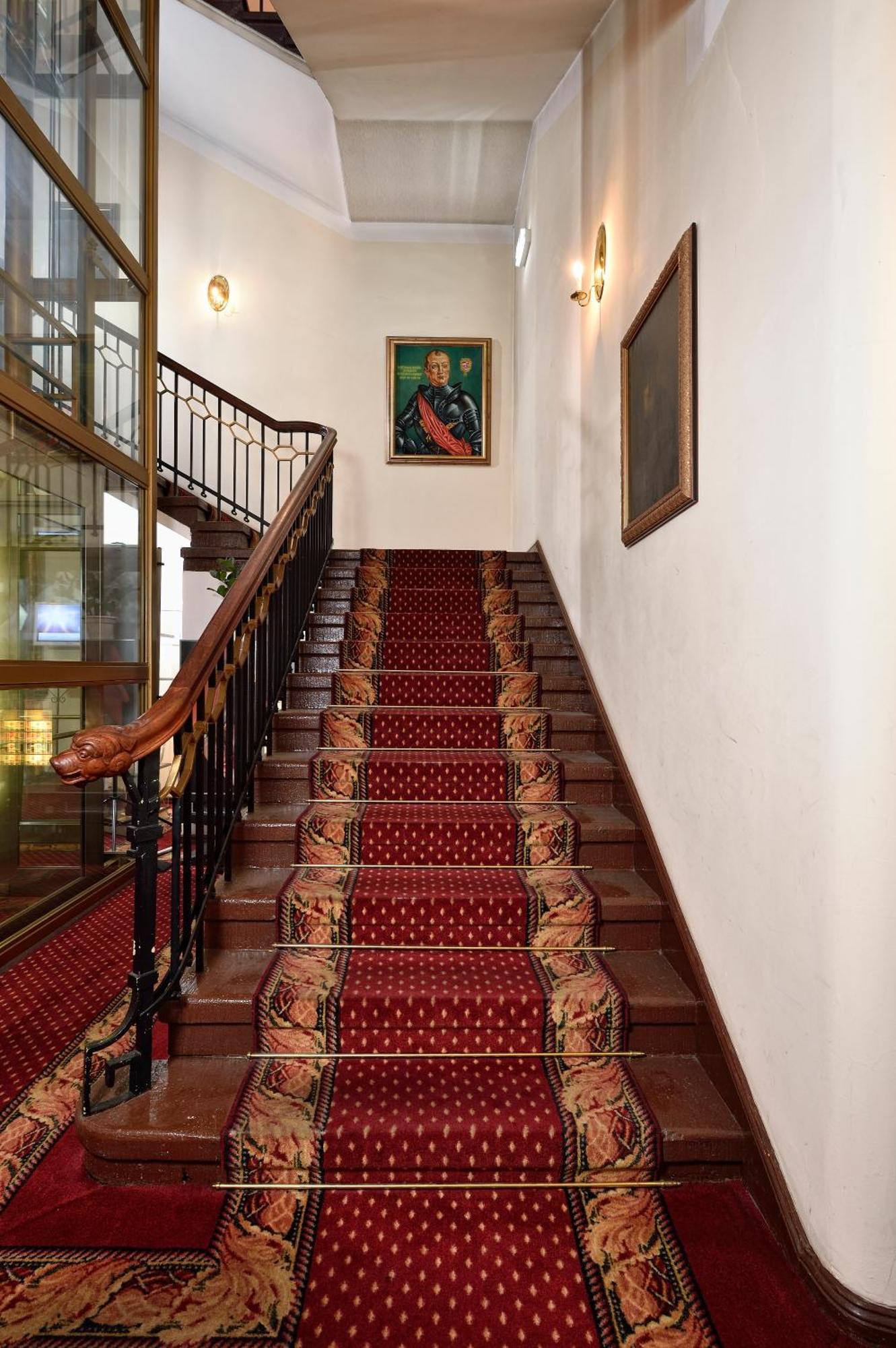 Hotel Graf Von Mansfeld Лютерштадт-Айслебен Екстер'єр фото